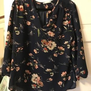 Blue floral top
